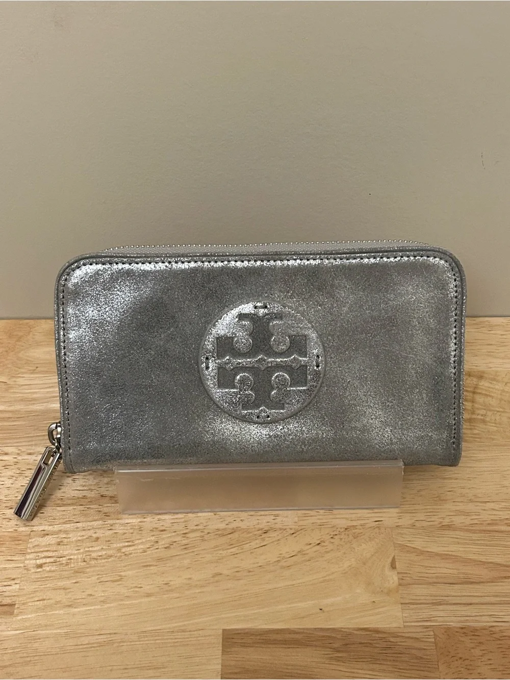 Tory Burch Silver Metallic Logo Zip Wallet